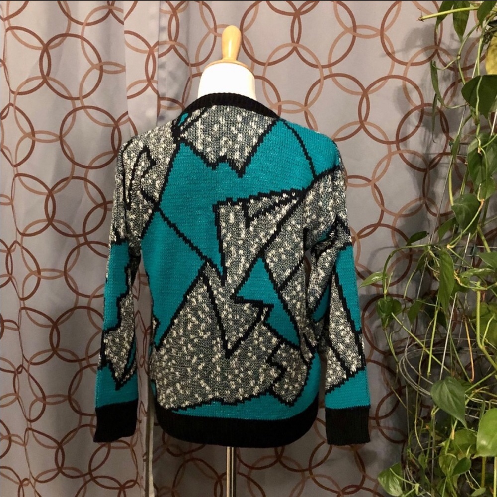 Adele Knitwear Patterned Crew Neck Sweater Euc - image 3